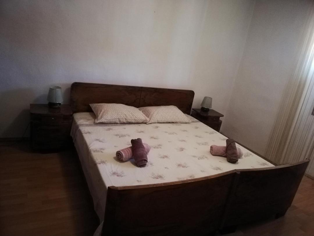 Appartamento Old Istrian House,Free Parking Galižana Esterno foto